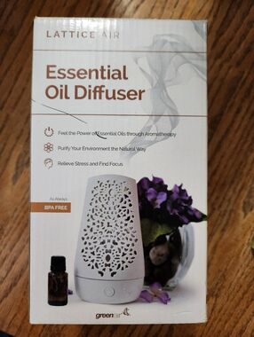 Lattice Air Essential Oil Diffuser - White